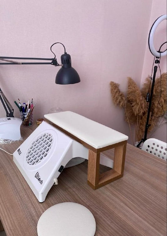 Apoya Manos en Cuerina y Madera de Pino