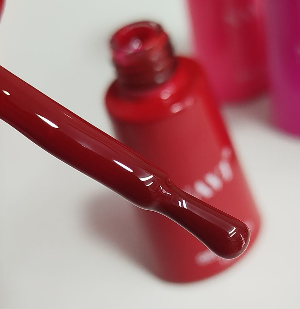Esmalte Semipermanente Rojo Bordo Navi