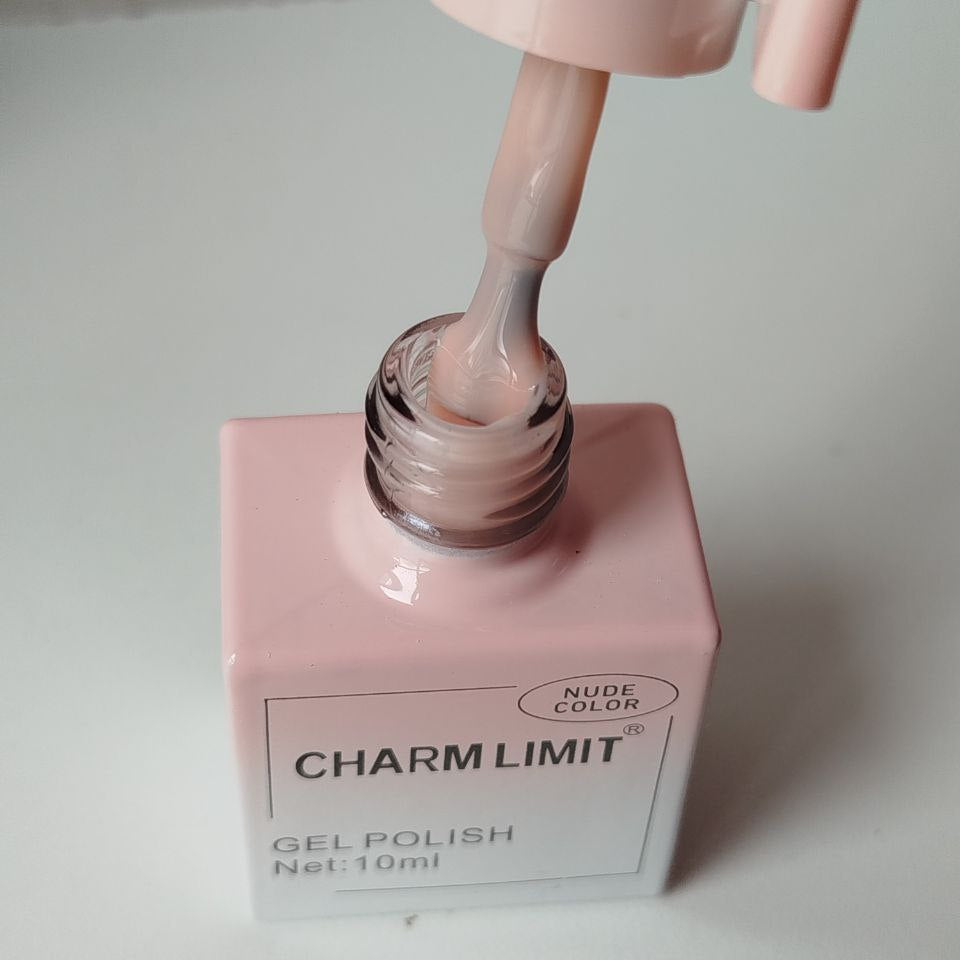 Esmalte Semipermanente Charm Limit 02