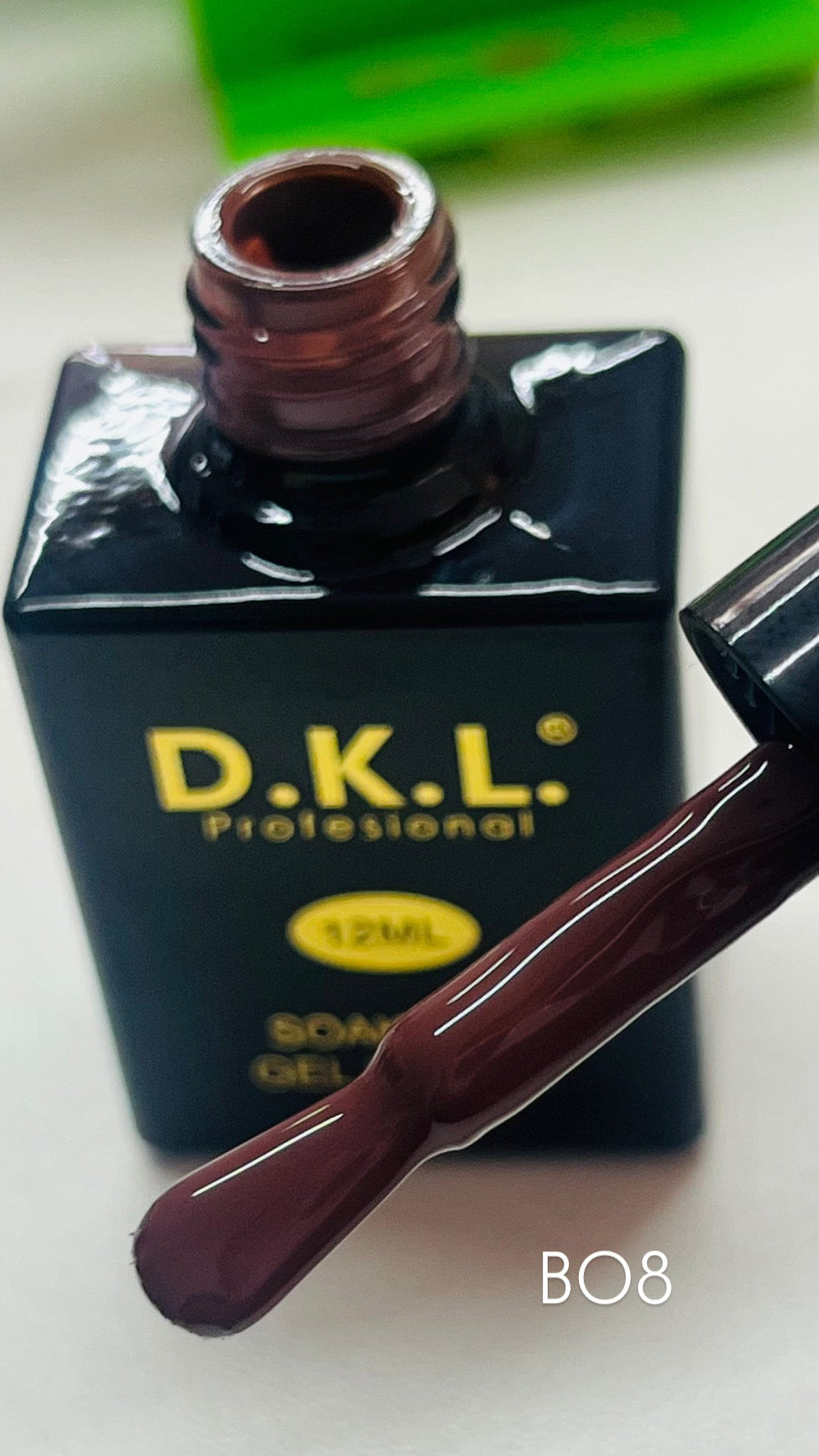 Esmalte Dkl Marrón Oscuro B08